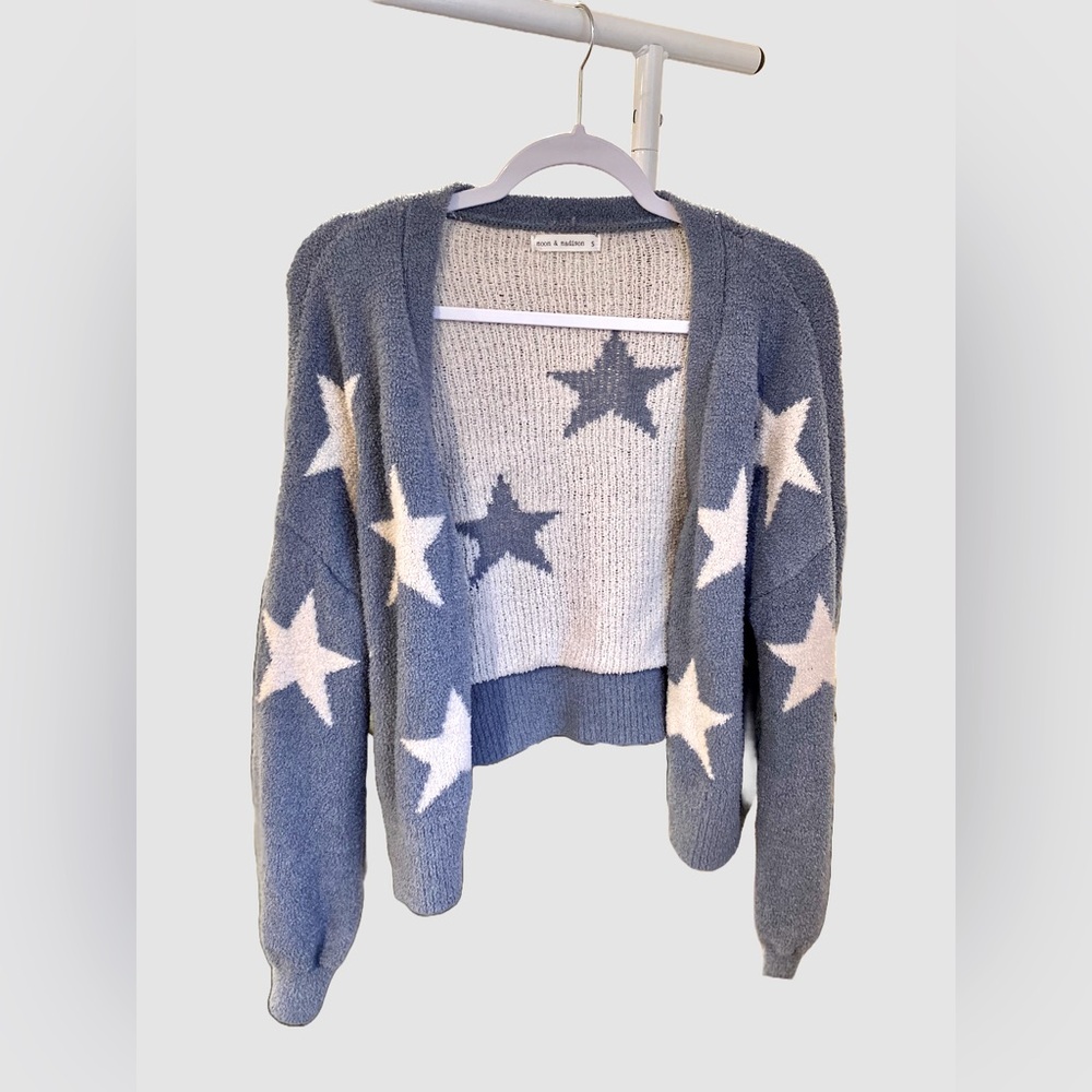 Cropped Star Cardigan